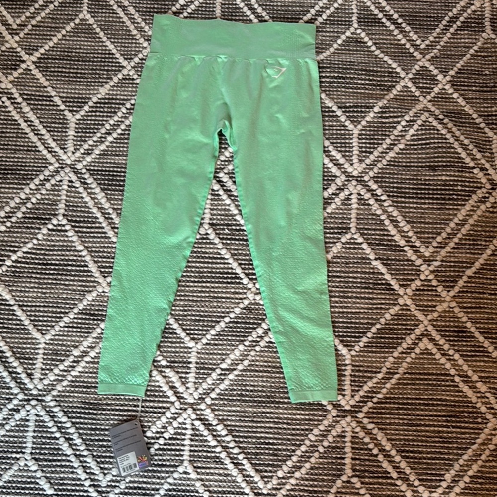 Gymshark Vital Seamless Leggings - sour pistachio marl - woman’s size L - NWT
